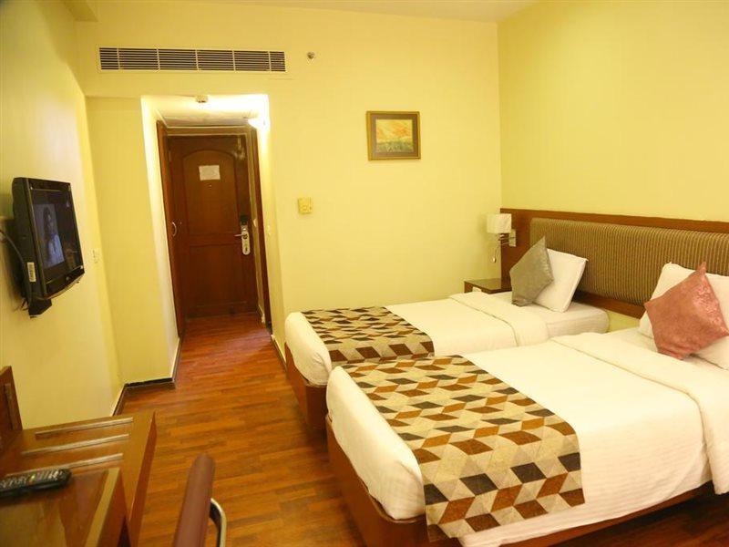 Royal Fort Hotel Βιζαχαπατνάμ Εξωτερικό φωτογραφία
