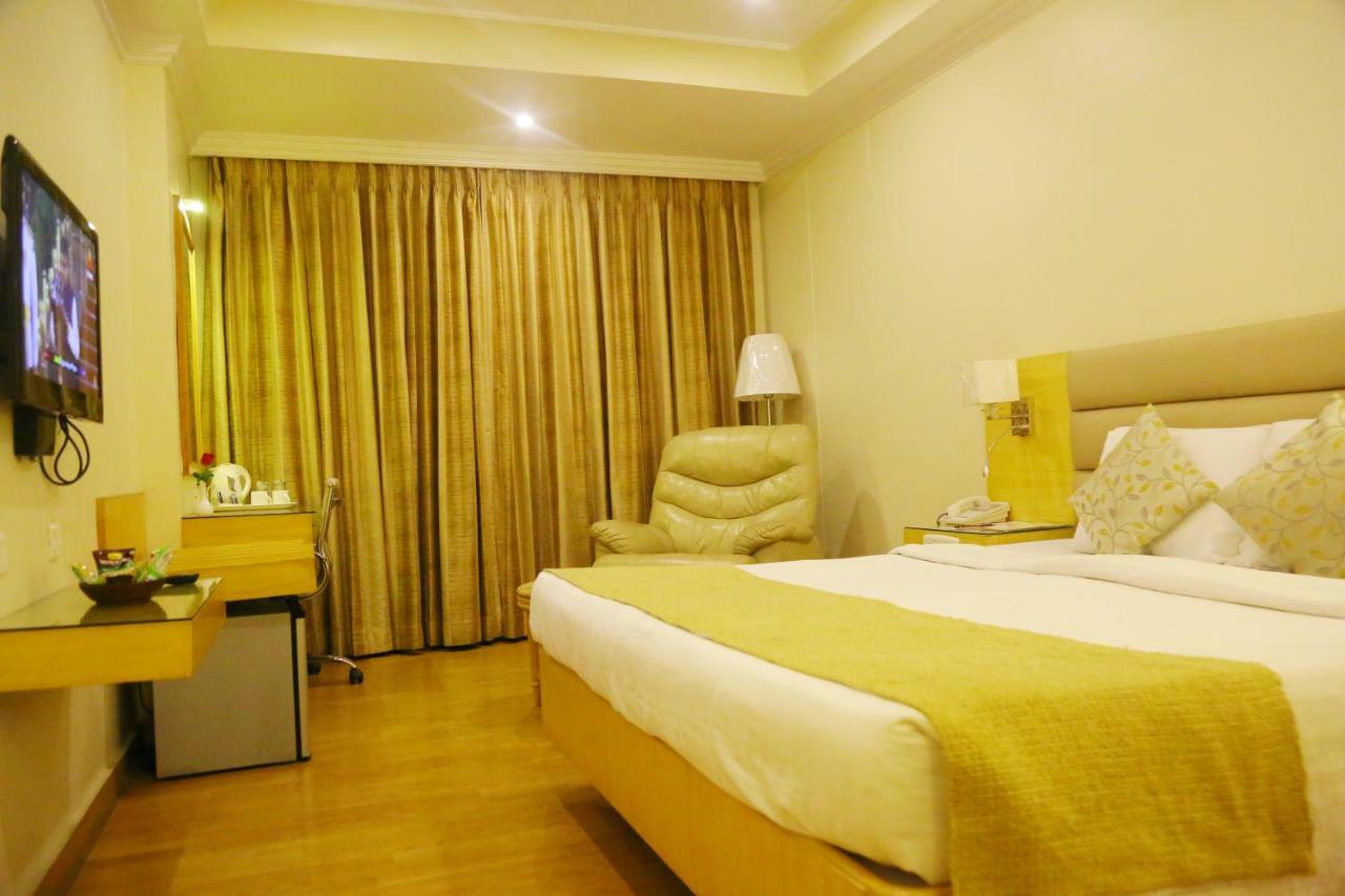 Royal Fort Hotel Βιζαχαπατνάμ Εξωτερικό φωτογραφία